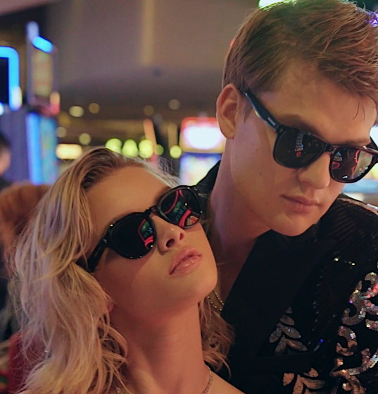 Зенитный прожектор